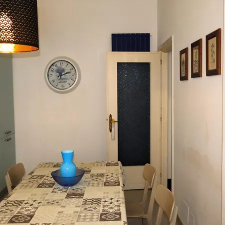 Apartment Casa Elena Le Grazie (Liguria)