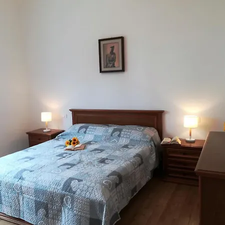 Apartment Casa Elena By Holiday World Genoa